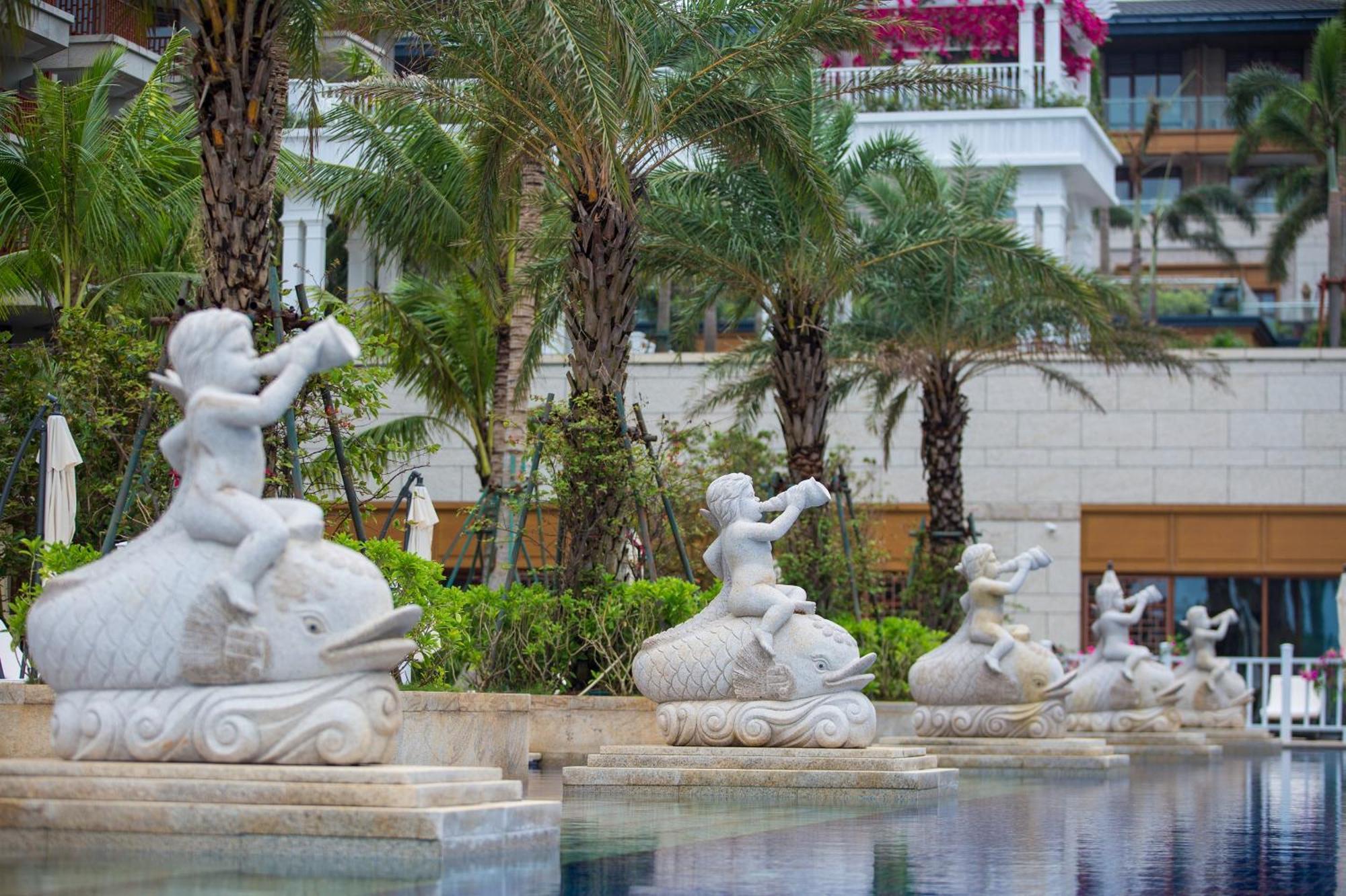 Wyndham Grand Plaza Royale Wenchang Exteriör bild