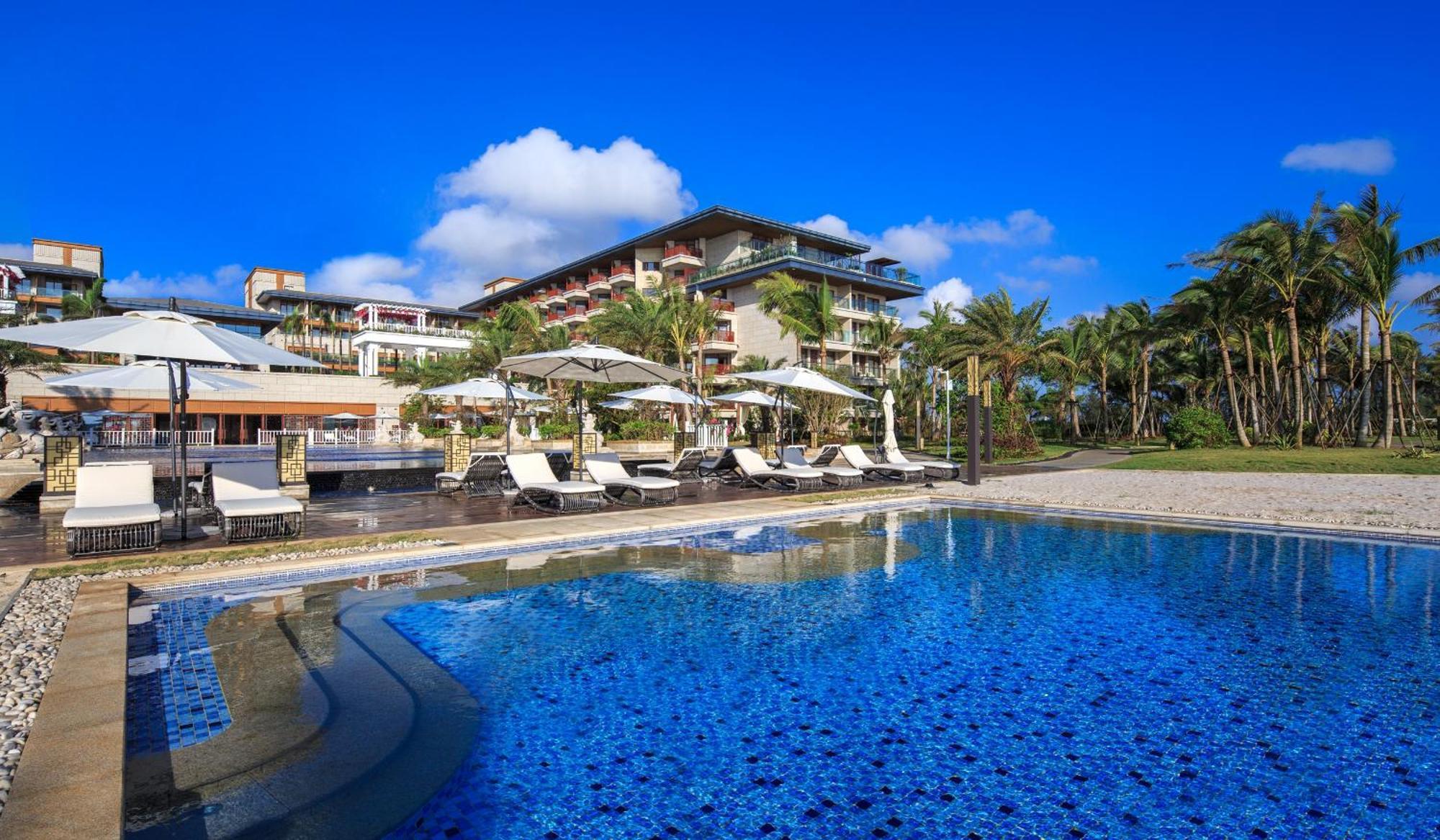 Wyndham Grand Plaza Royale Wenchang Exteriör bild