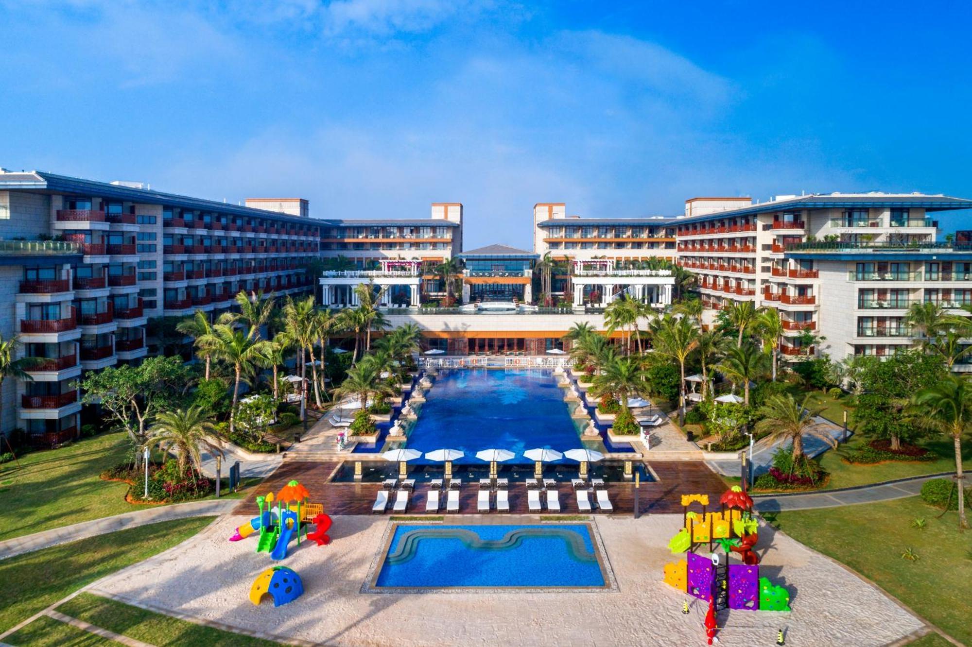 Wyndham Grand Plaza Royale Wenchang Exteriör bild