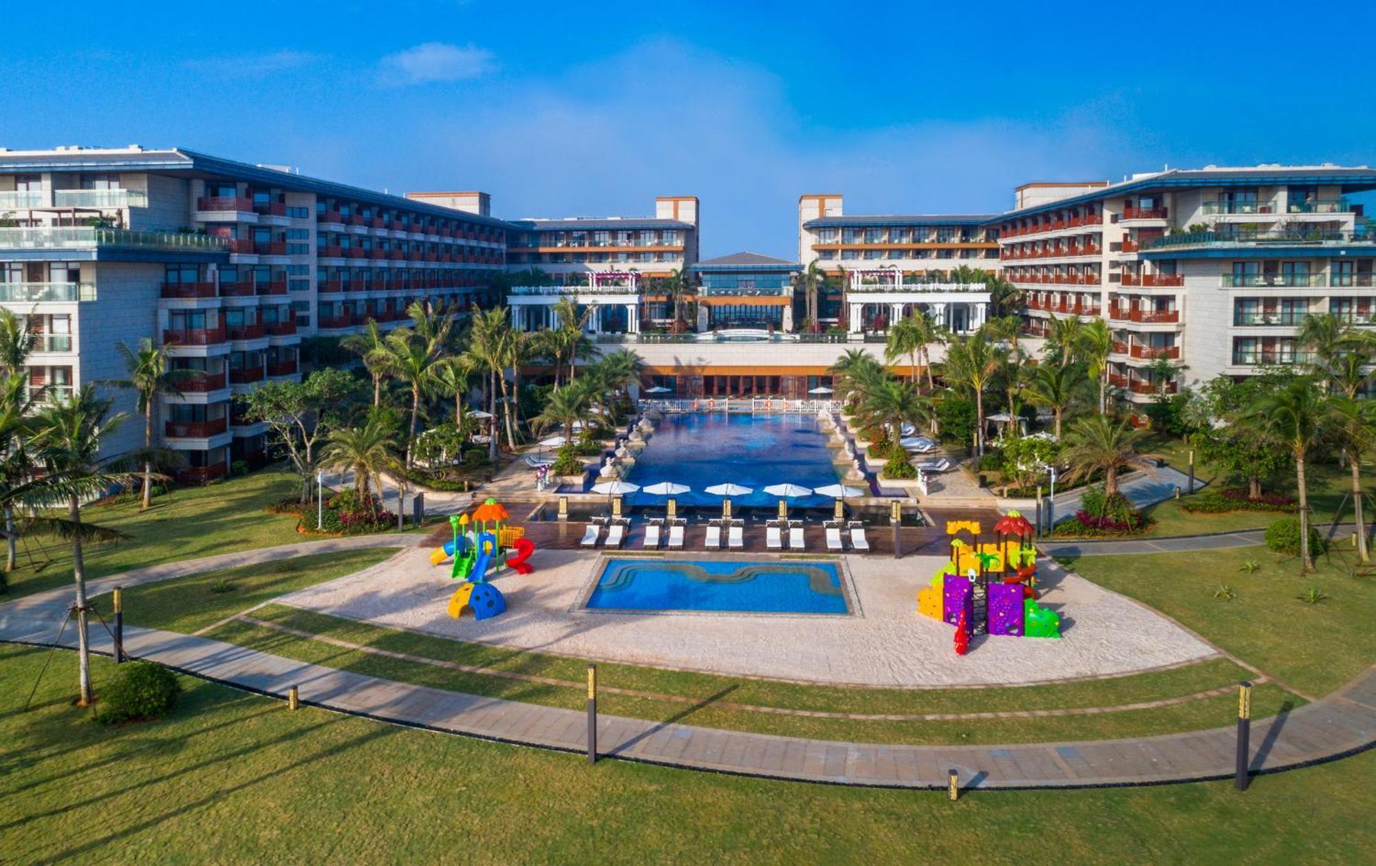 Wyndham Grand Plaza Royale Wenchang Exteriör bild