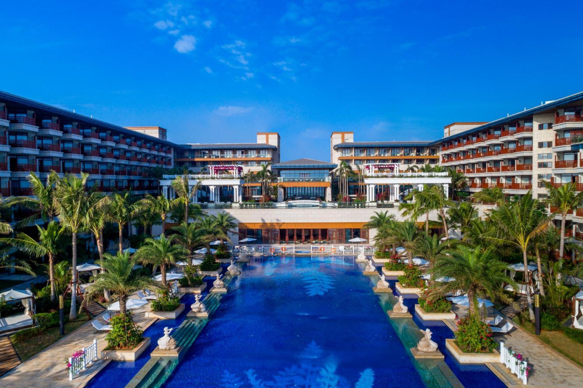 Wyndham Grand Plaza Royale Wenchang Exteriör bild