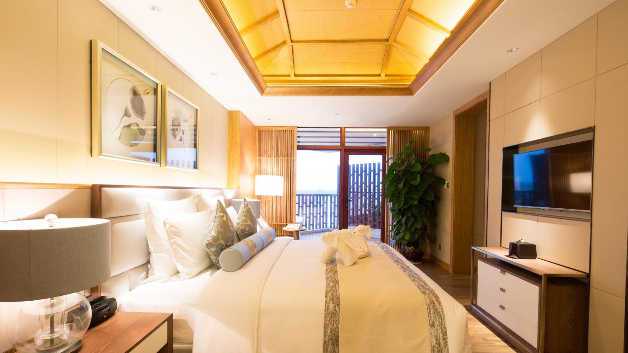 Wyndham Grand Plaza Royale Wenchang Exteriör bild